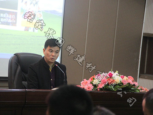 張家界國輝建材?？偨?jīng)理發(fā)言